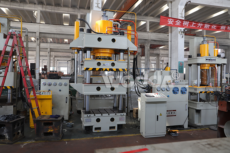 液壓機(jī) 液壓機(jī)