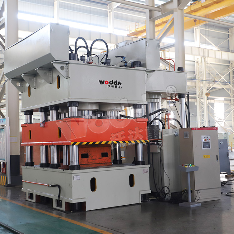 3000噸鋼木門壓花機(jī)車間現(xiàn)貨 3000噸鋼木門壓花機(jī)車間現(xiàn)貨