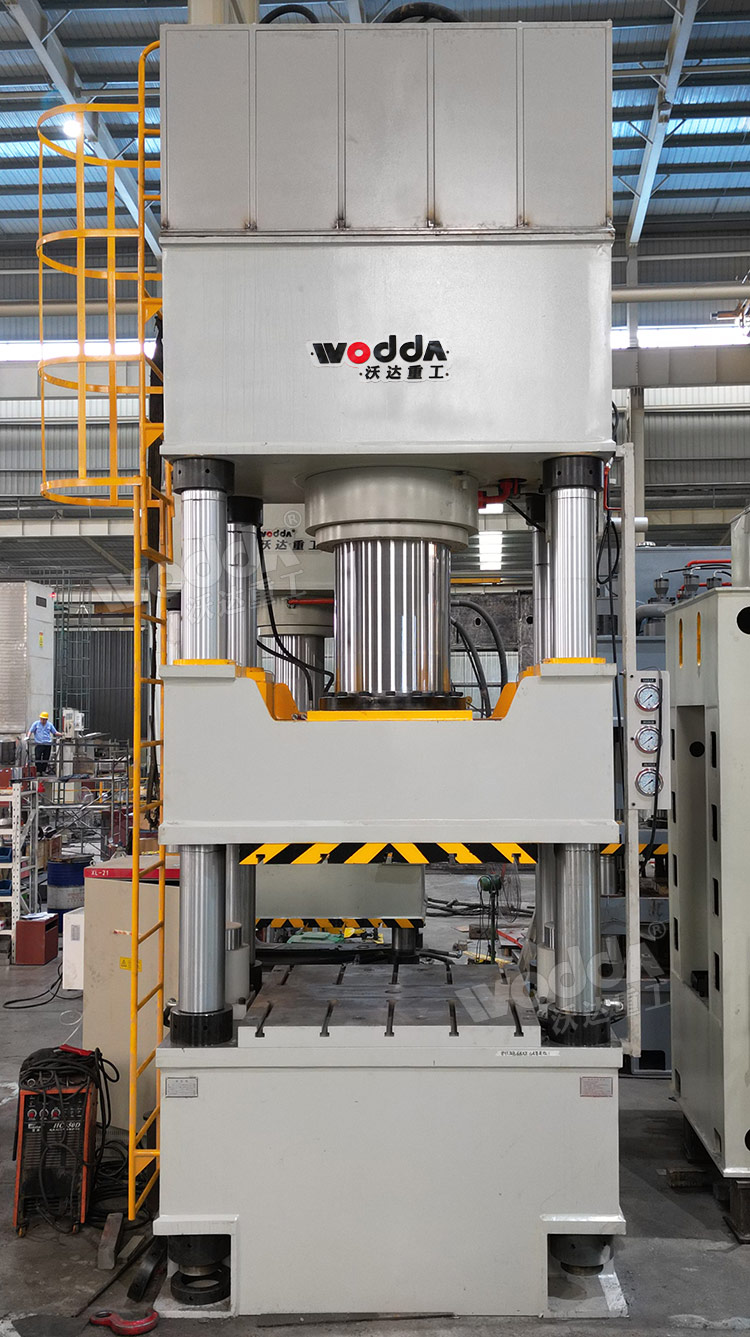 800噸四柱液壓機 800噸四柱液壓機