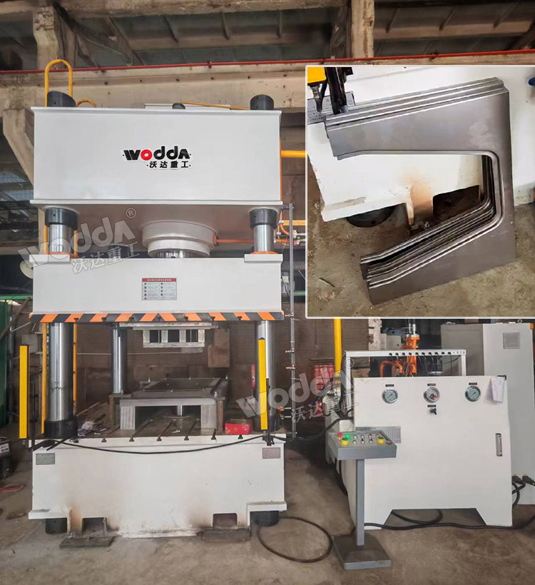 315噸驗糧機(jī)框架護(hù)板沖壓成型機(jī) 315噸驗糧機(jī)框架護(hù)板沖壓成型機(jī)